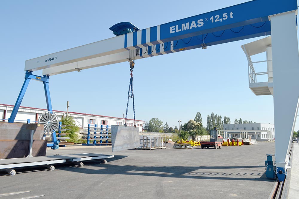 Production of overhead travelling cranes - Elmas Brașov