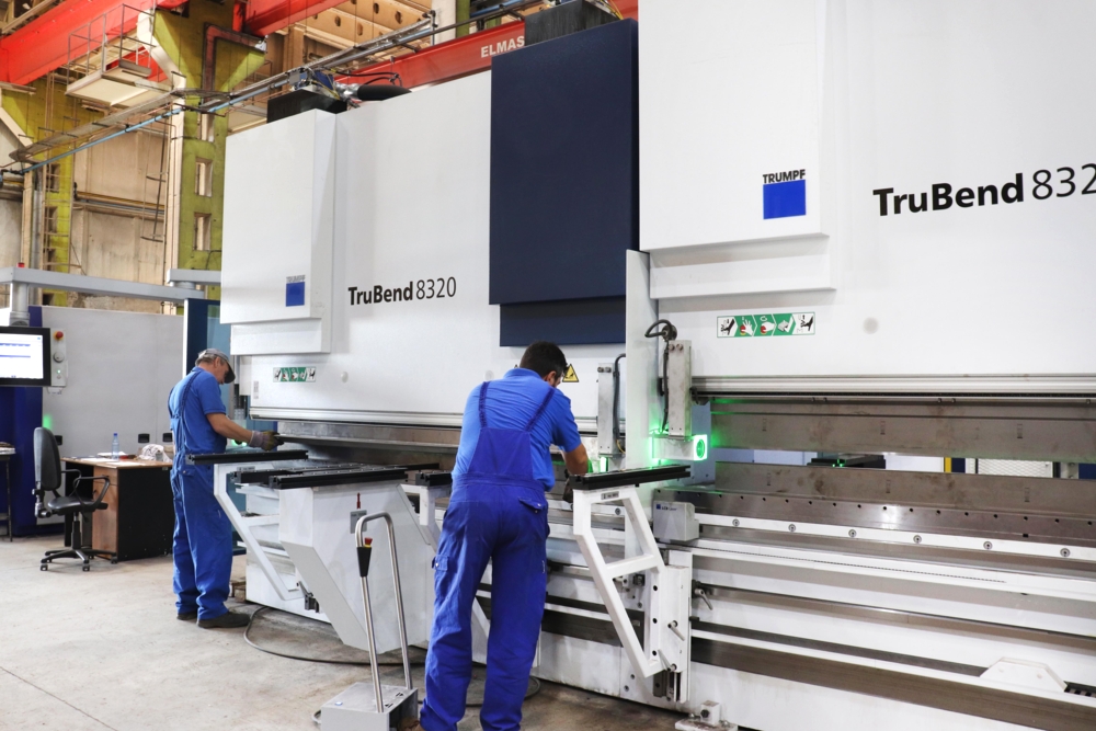 Trumpf Trubend 8320 Abkant CNC machine, tandem version